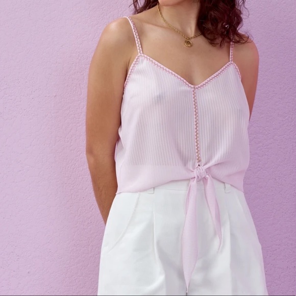 NWT Haylee Top in Pink - Picture 8 of 9